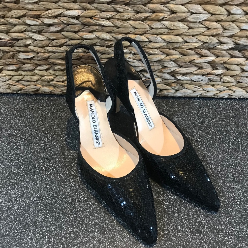 Manolo Blahnik Black Sequin Slingback Pointy Toe Heels EU 34.5